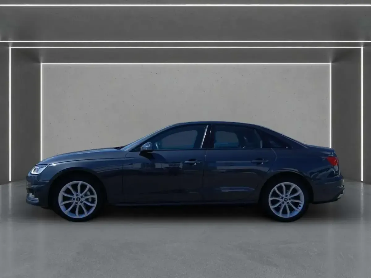 Gebraucht Audi A4 Advanced Plus 204 PS (150 kW) 2023 Manhattangrau metallic Limousine