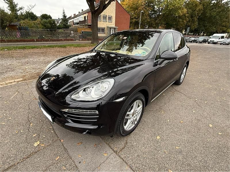 Schwarz Gebraucht 2010 Porsche Cayenne SUV | 19.900 € (Guter Preis) - Bild 1/4