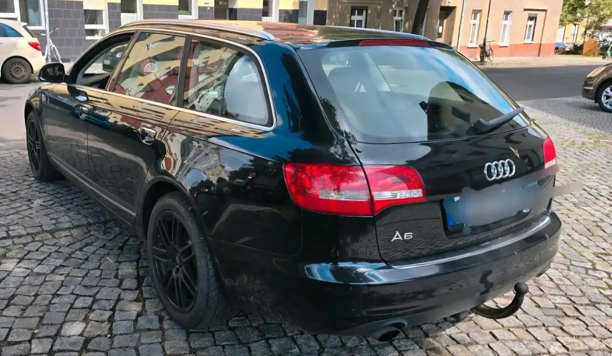 Gebraucht Audi A6 170 PS (125 kW) 2011 Schwarz Kombi