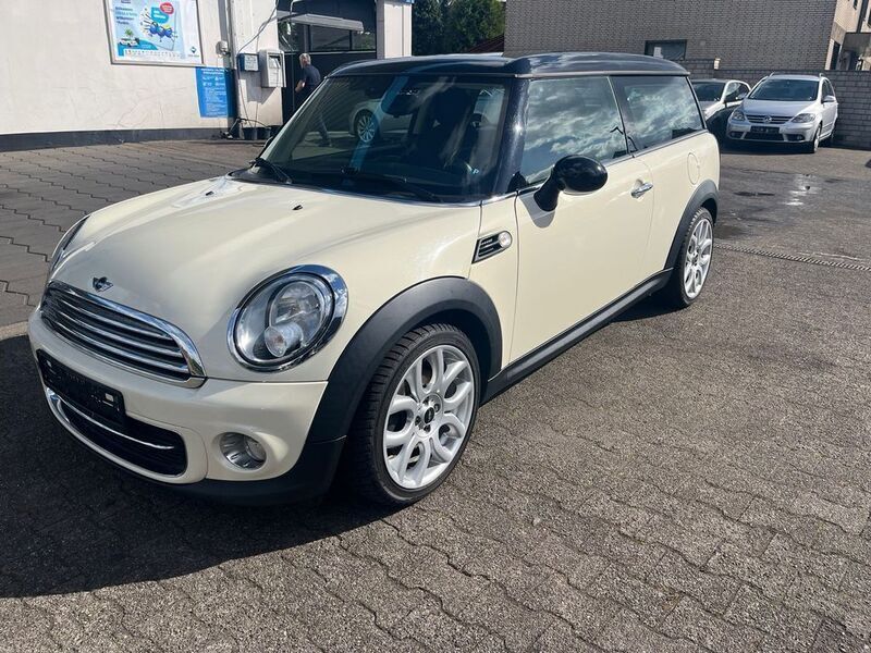 Weiß Gebraucht 2013 Mini Cooper D Clubman Kombi | 6.750 € (Fairer Preis) - Bild 1/4
