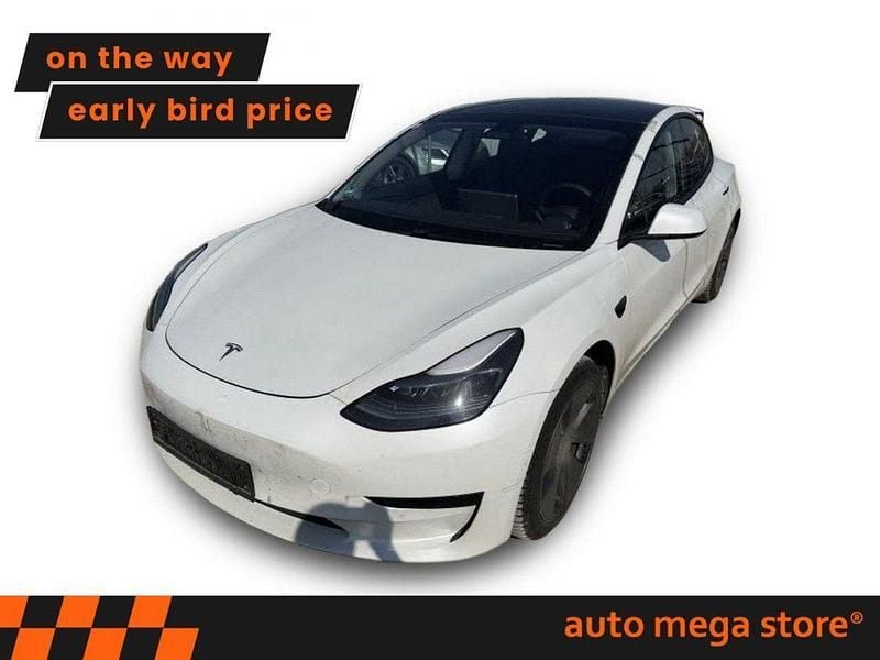 Second-hand Tesla Model 3 Standard Range Plus 239 kW (325 CP) 2021 Alb Berlinǎ