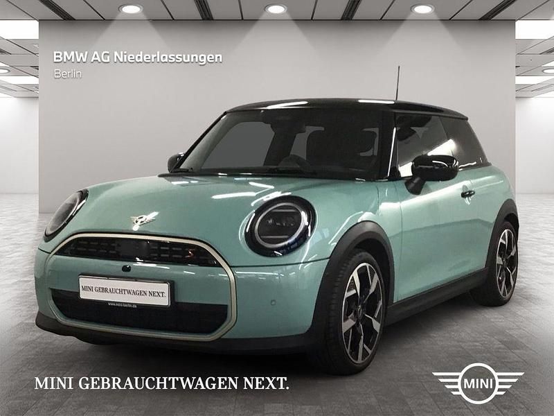 Grün Gebraucht 2024 Mini Cooper S Kleinwagen | 30.880 € (Etwas zu teuer) - Bild 1/4