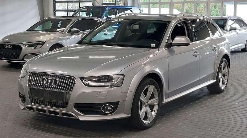 Florettsilber Gebraucht 2016 Audi A4 Allroad Sport Kombi | 15.750 € (Superpreis) - Bild 1/4