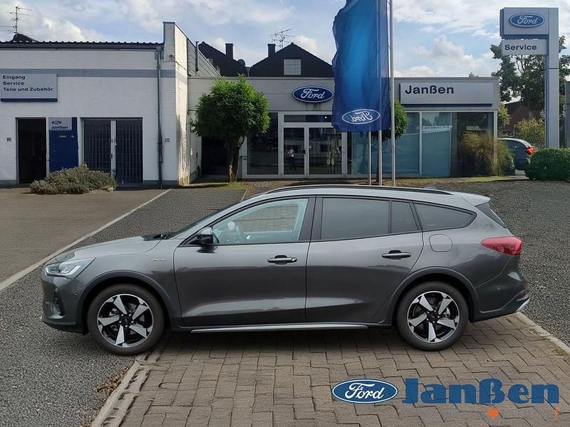 Gebraucht Ford Focus Active X 155 PS (114 kW) 2025 Grau Limousine