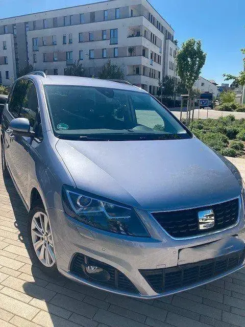 Gebraucht Seat Alhambra Style 150 PS (110 kW) 2019 Grau Van / Kleinbus