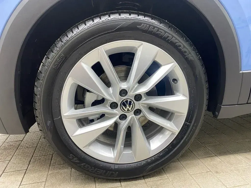 Neu VW T-Cross 116 PS (85 kW) 2026 Clear blue metallic SUV