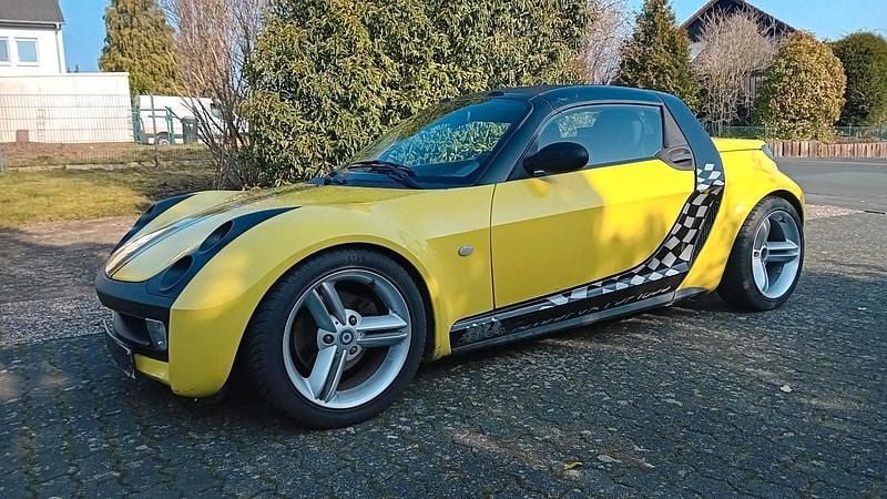 Gebraucht Smart Roadster 82 PS (60 kW) 2003 Gelb Cabrio