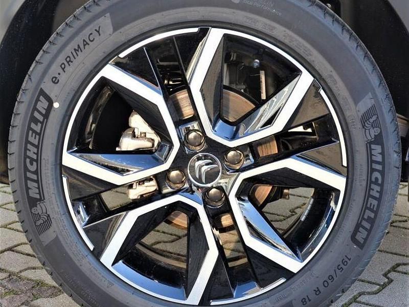 Gebraucht Citroën e-C4 Feel 100 kW (136 PS) 2023 Polar weiß metallic Limousine