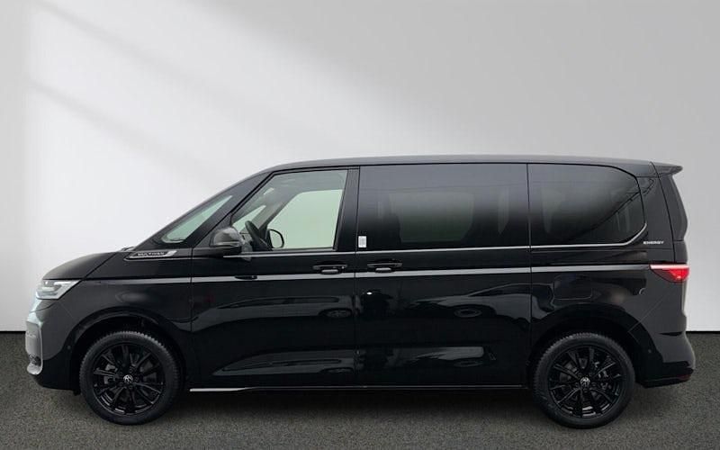 Neu VW Multivan 150 PS (110 kW) 2026 Schwarz Van