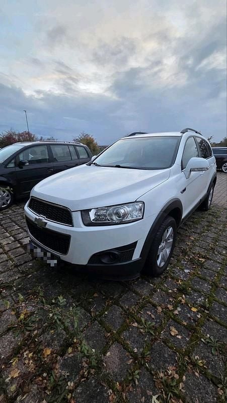 Weiß Gebraucht 2012 Chevrolet Captiva SUV | 5.400 € (Superpreis) - Bild 1/4