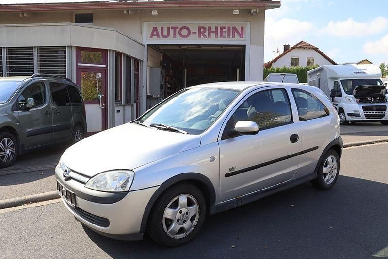 Gebraucht Opel Corsa Njoy 75 PS (55 kW) 2002 Silber Limousine
