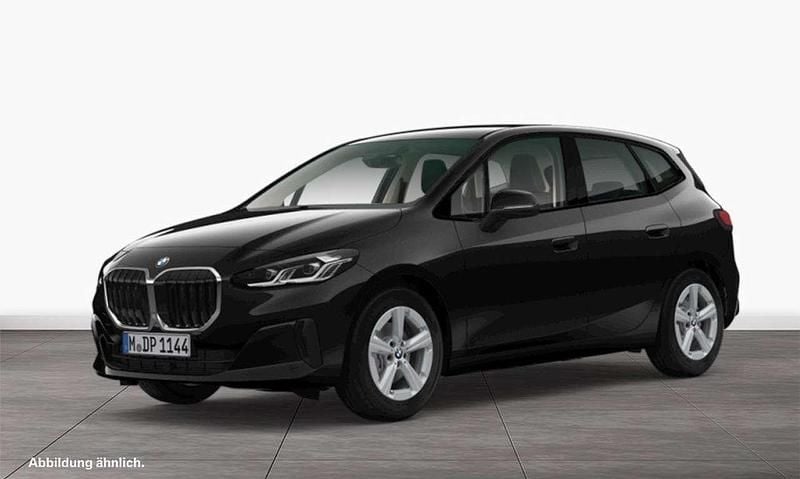 Saphirschwarz Gebraucht 2024 BMW 216 Active Tourer Efficient Dynamics Van / Kleinbus | 26.830 € (Fairer Preis) - Bild 1/3