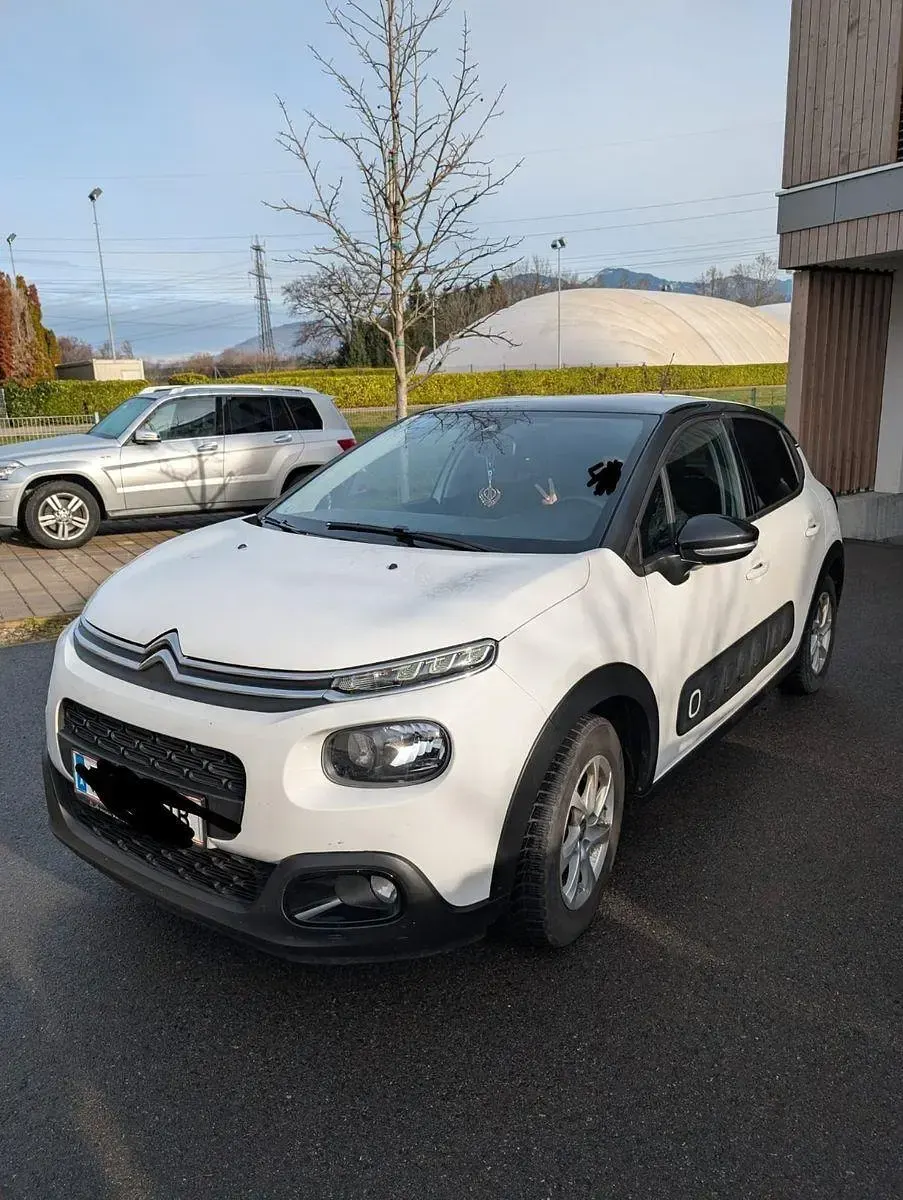 Gebraucht Citroën C3 PureTech 110 PS (80 kW) 2018 Weiß Kleinwagen