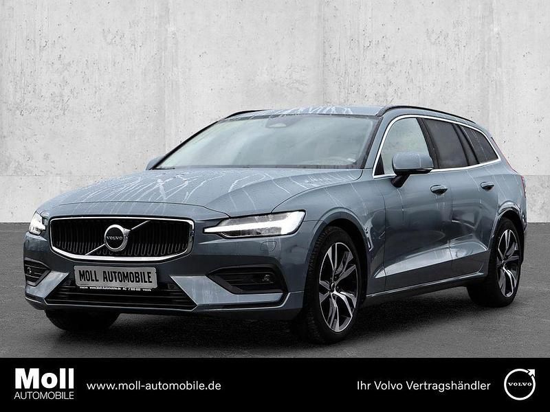 Gebraucht Volvo V60 Core 163 PS (119 kW) 2024 Grau Kombi