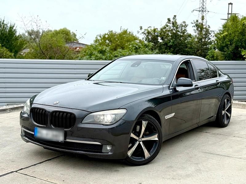 Schwarz Gebraucht 2009 BMW 730 Sport Line Limousine | 8.999 € (Superpreis) - Bild 1/4
