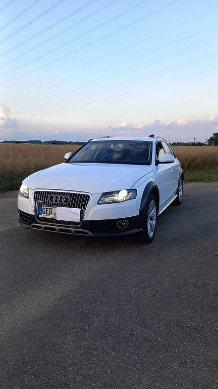 Weiß Gebraucht 2011 Audi A4 Allroad Kombi | 7.500 € (Fairer Preis) - Bild 1/4