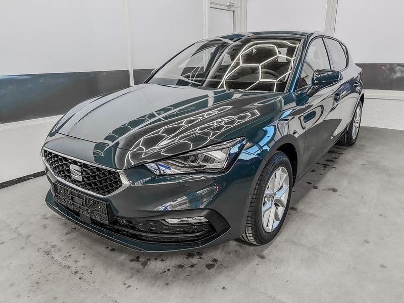 Neu Seat Leon Style 116 PS (85 kW) 2026 Fiord blau 9k9k Limousine