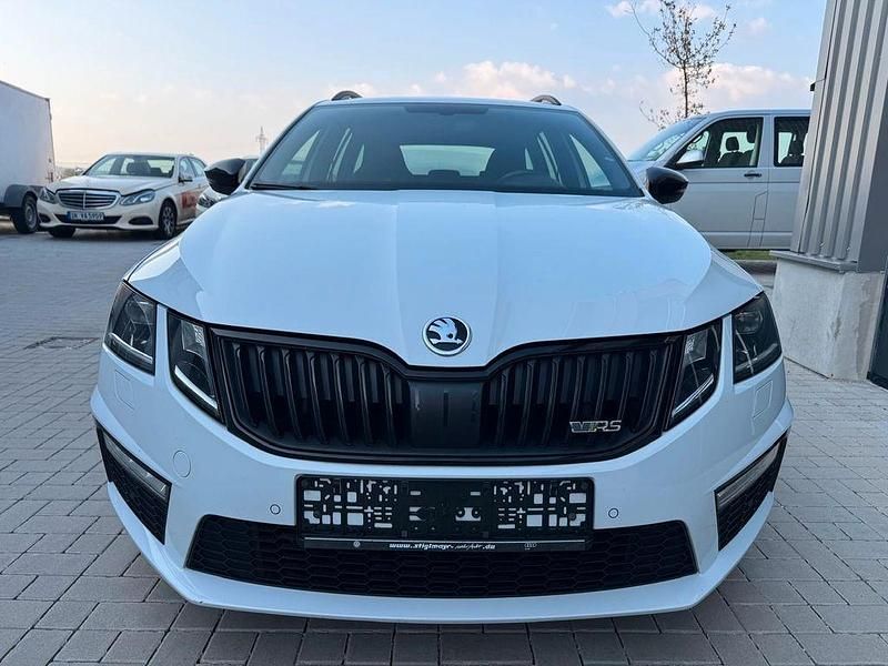 Gebraucht Skoda Octavia RS 184 PS (135 kW) 2020 Weiß Kombi