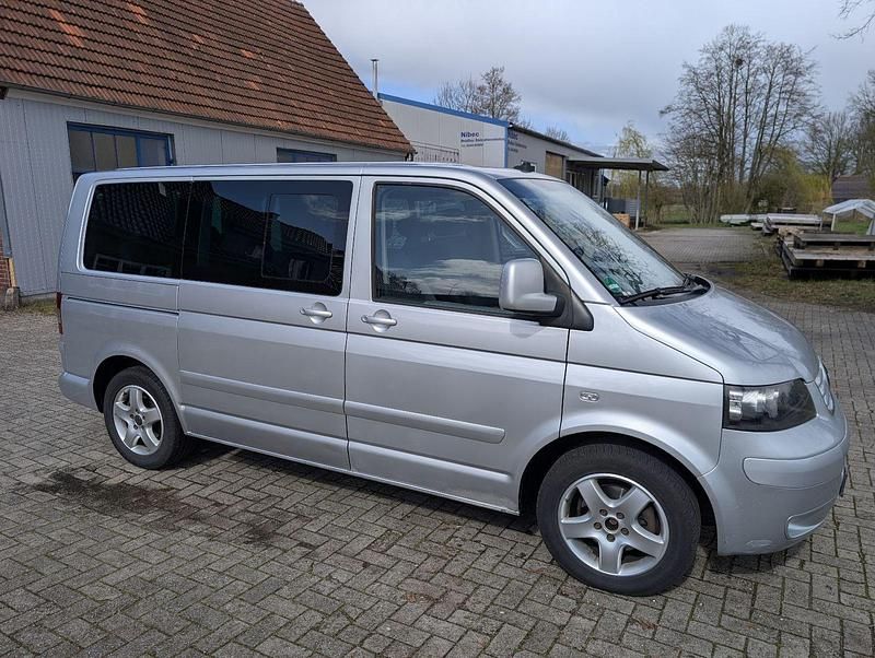 Usata VW T5 131 CV (96 kW) 2003 Argento Furgone