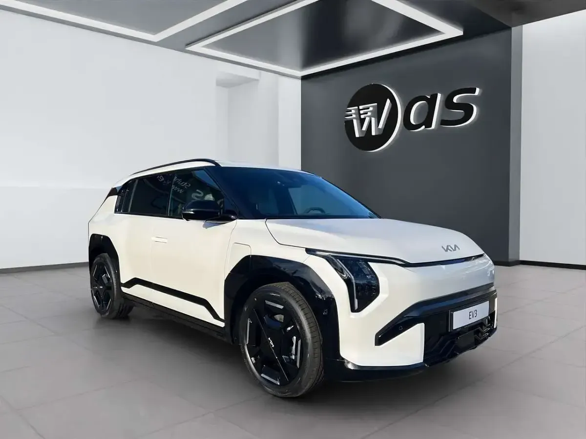 Gebraucht Kia EV3 Comfort 150 kW (204 PS) 2026 Snow white pearl SUV