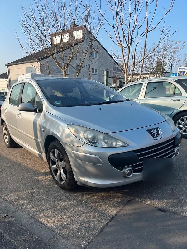 Gebraucht Peugeot 307 110 PS (80 kW) 2007 Silber Kleinwagen