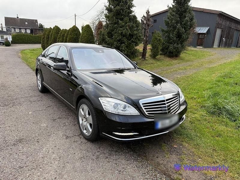 Schwarz Gebraucht 2009 Mercedes S350 Limousine | 14.000 € (Fairer Preis) - Bild 1/4