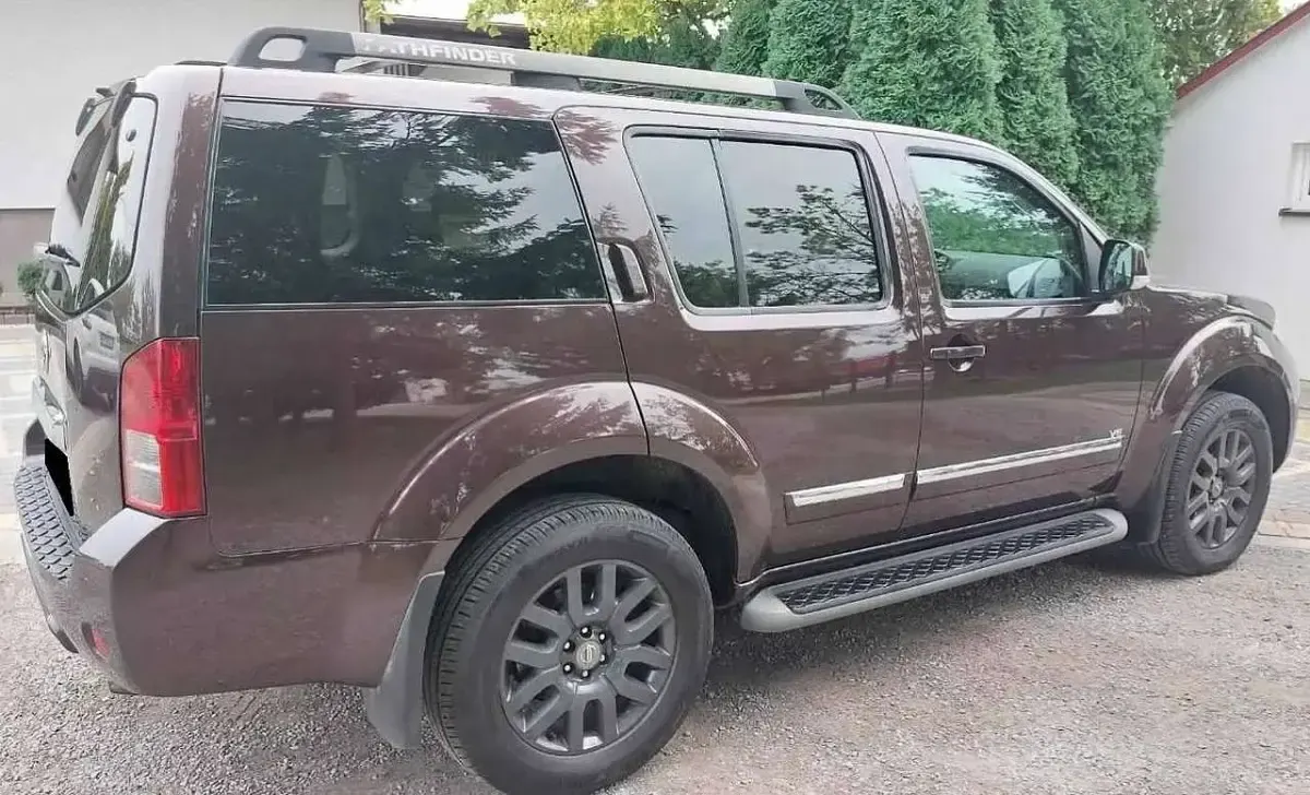 Gebraucht Nissan Pathfinder 231 PS (169 kW) 2011 Braun SUV