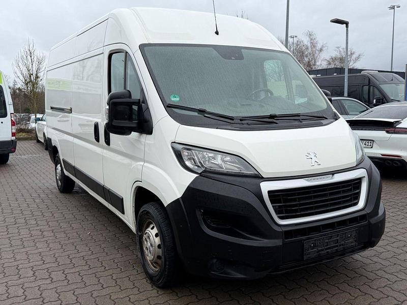 Gebraucht Peugeot Boxer Avantage 163 PS (119 kW) 2018 Weiß Van