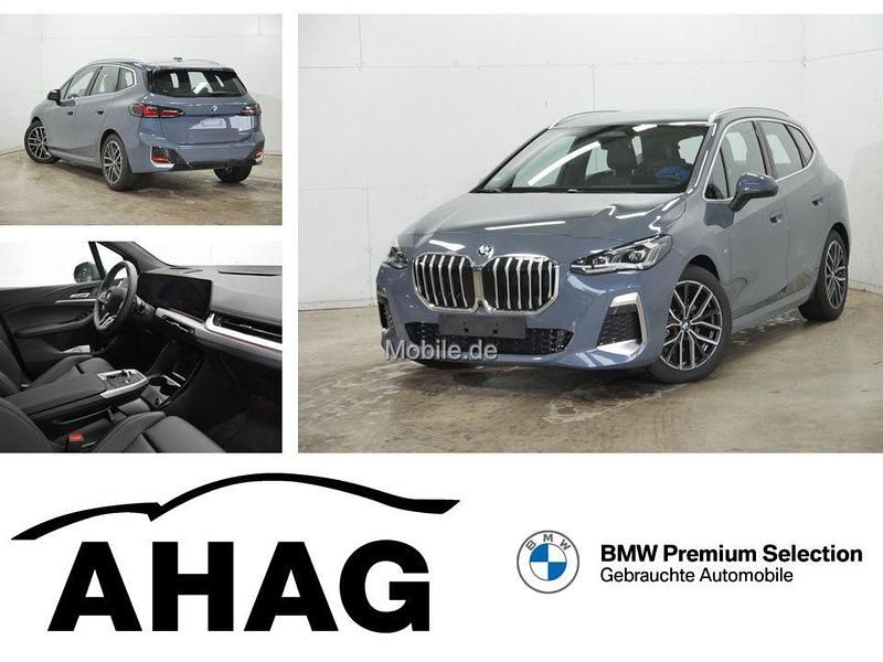 Grau Gebraucht 2024 BMW 220 Active Tourer M Sport Van / Kleinbus | 36.440 € (Teuer) - Bild 1/4