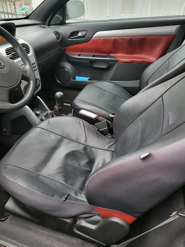 Gebraucht Opel Tigra 125 PS (91 kW) 2007 Schwarz Cabrio