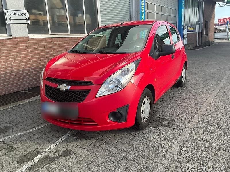 Gebraucht Chevrolet Spark 68 PS (50 kW) 2011 Rot Kleinwagen