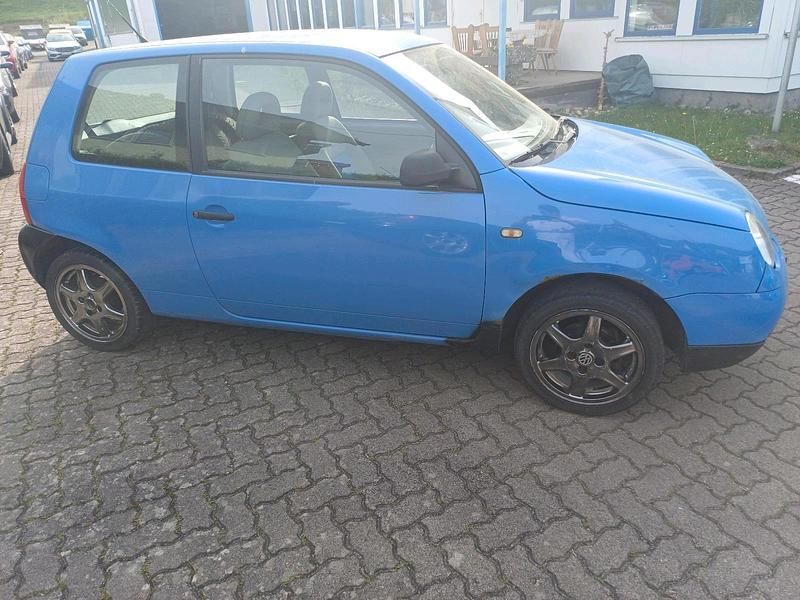 Gebraucht VW Lupo 50 PS (36 kW) 1998 Blau Kleinwagen