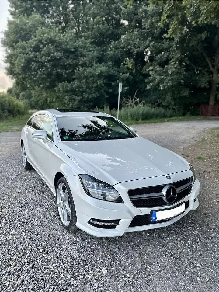 Gebraucht Mercedes CLS350 Shooting Brake 265 PS (194 kW) 2014 Weiß Kombi