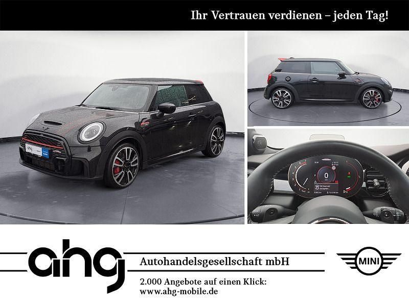 Schwarz Gebraucht 2022 Mini John Cooper Works Kleinwagen | 34.930 € (Teuer) - Bild 1/4
