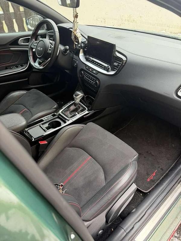 Gebraucht Kia ProCeed 204 PS (150 kW) 2023 Grün Coupé