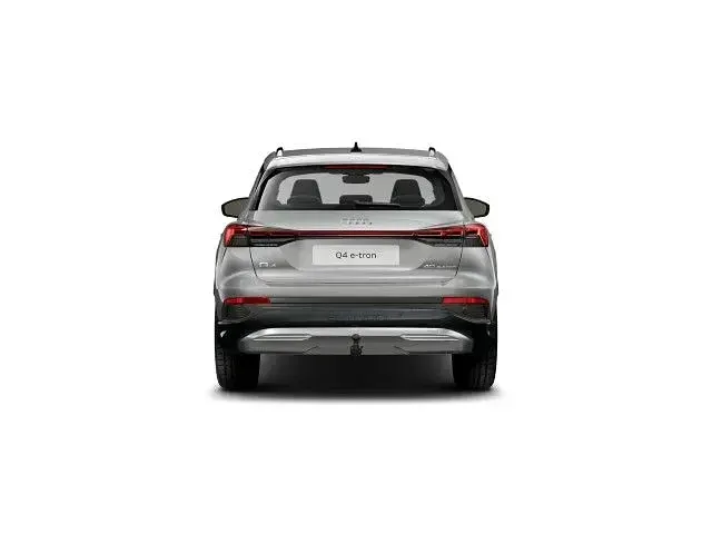 Second-hand Audi Q4 e-tron Advanced 150 kW (204 CP) 2023 Gri SUV