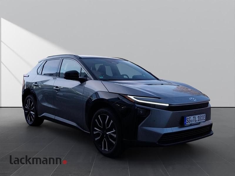 Gebraucht Toyota bZ4X Lounge 253 kW (345 PS) 2026 Grau SUV
