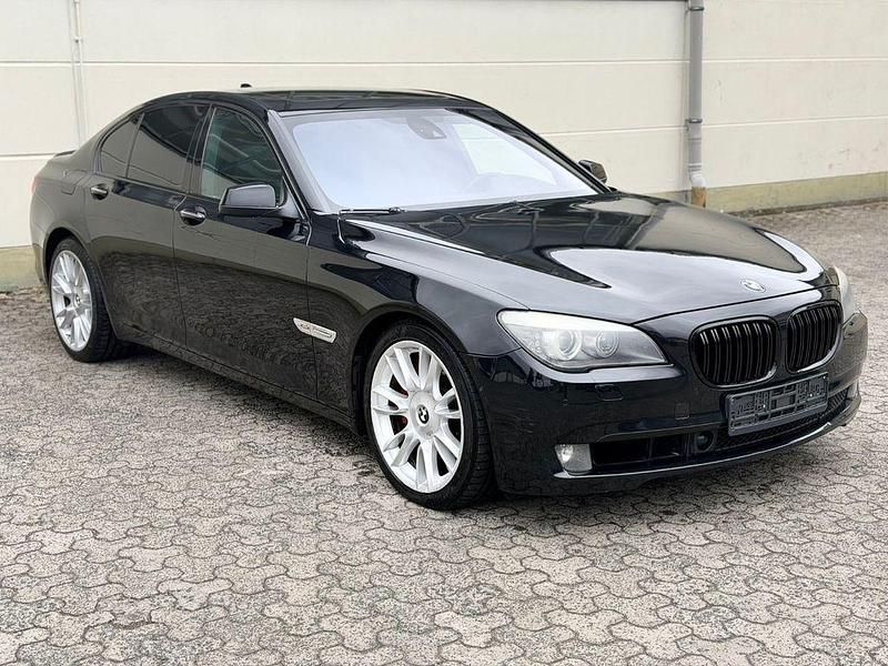 Gebraucht BMW 750 Performance 408 PS (300 kW) 2009 Schwarz Limousine