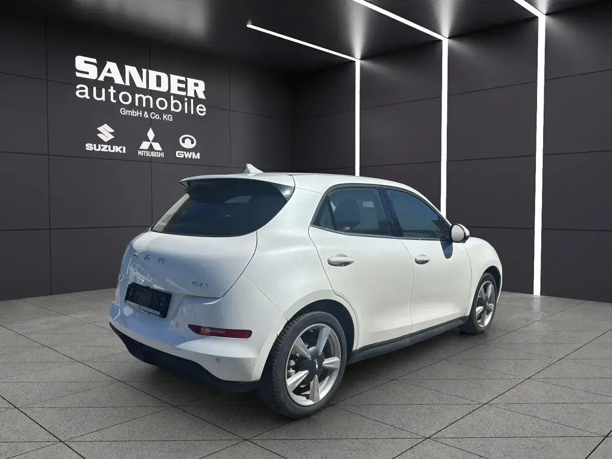 Usata Ora 03 125 kW (171 CV) 2023 Bianco Utilitaria