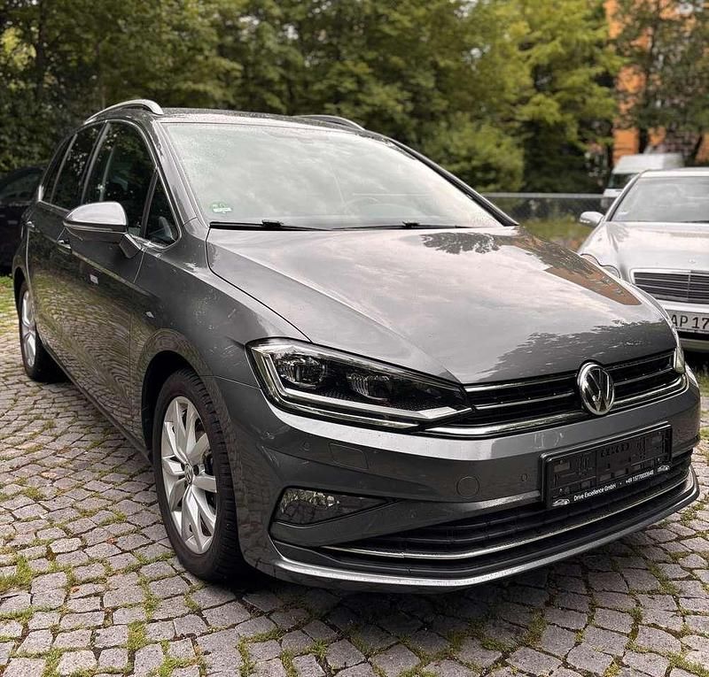 Gebraucht 2018 VW Golf VII Kombi | 15.399 € (Fairer Preis) - Bild 1/4