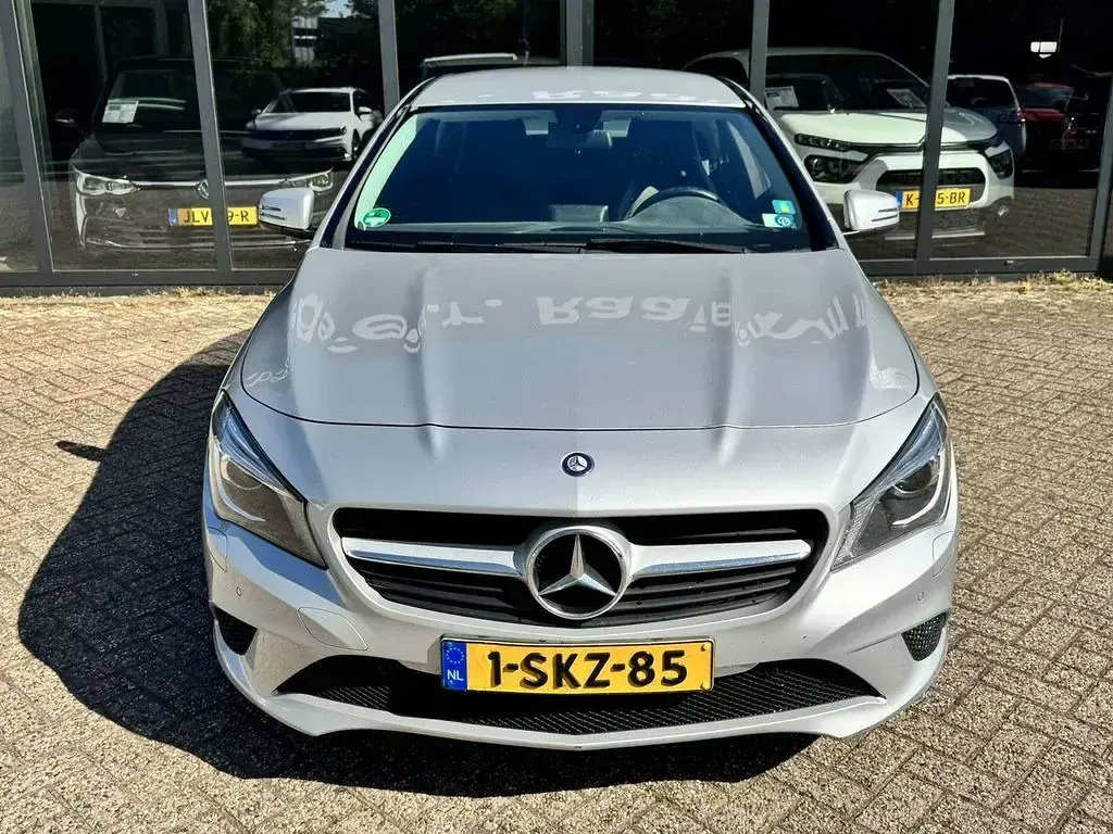 Gebraucht Mercedes CLA180 Edition 122 PS (89 kW) 2013 Grau Limousine