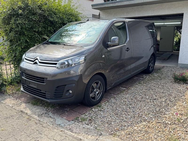 Gebraucht Citroën Jumpy 179 PS (131 kW) 2017 Grau Van / Kleinbus