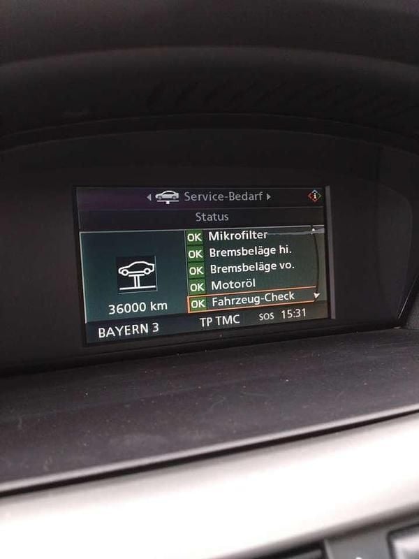 Schwarz Gebraucht 2005 BMW 520 Limousine | 3.600 € (Guter Preis) - Bild 1/4