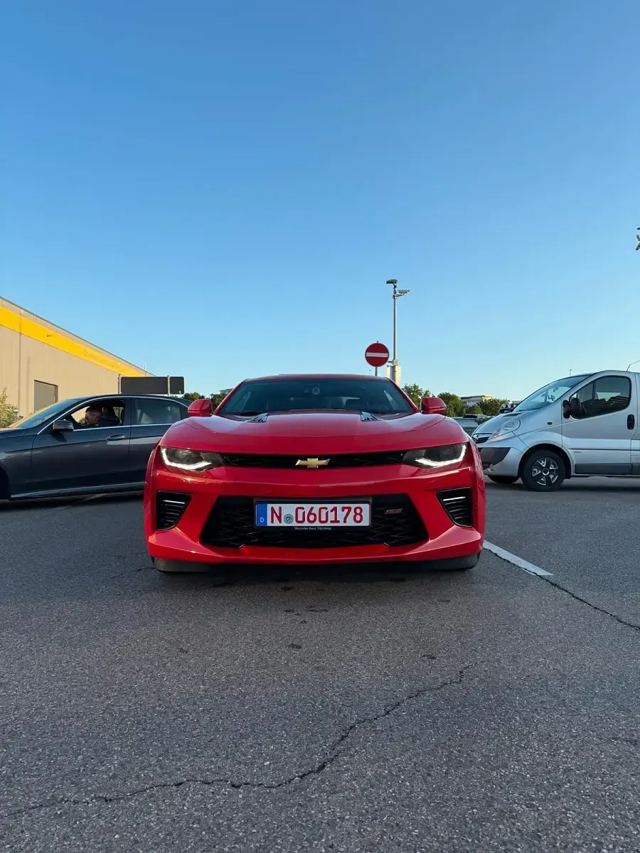Używany Chevrolet Camaro 453 KM (333 kW) 2017 Czerwony Coupe