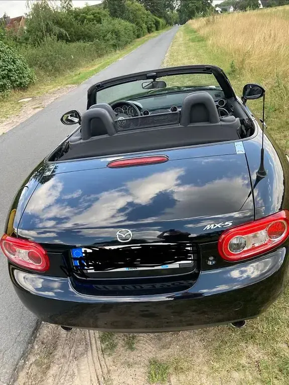 Gebraucht Mazda MX5 Center-Line 126 PS (92 kW) 2013 Schwarz Cabrio
