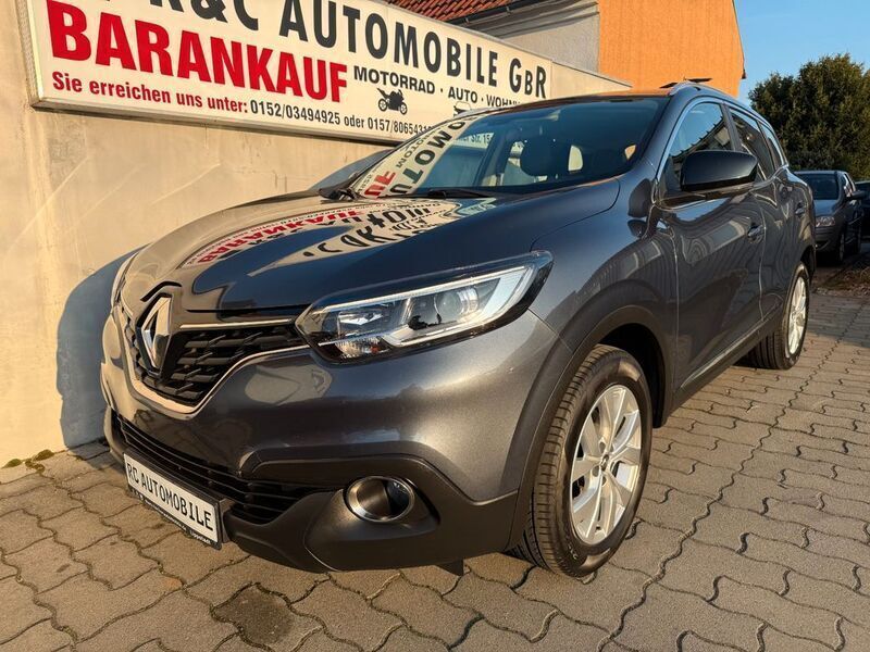 Grau Gebraucht 2018 Renault Kadjar LIMITED SUV | 11.999 € (Fairer Preis) - Bild 1/4