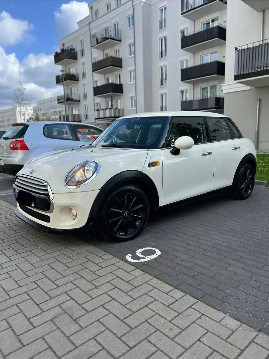 Usata Mini Cooper D 116 CV (85 kW) 2015 Bianco Utilitaria