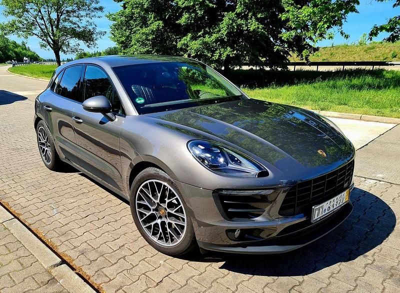 Gebraucht Porsche Macan 252 PS (185 kW) 2017 Grau SUV