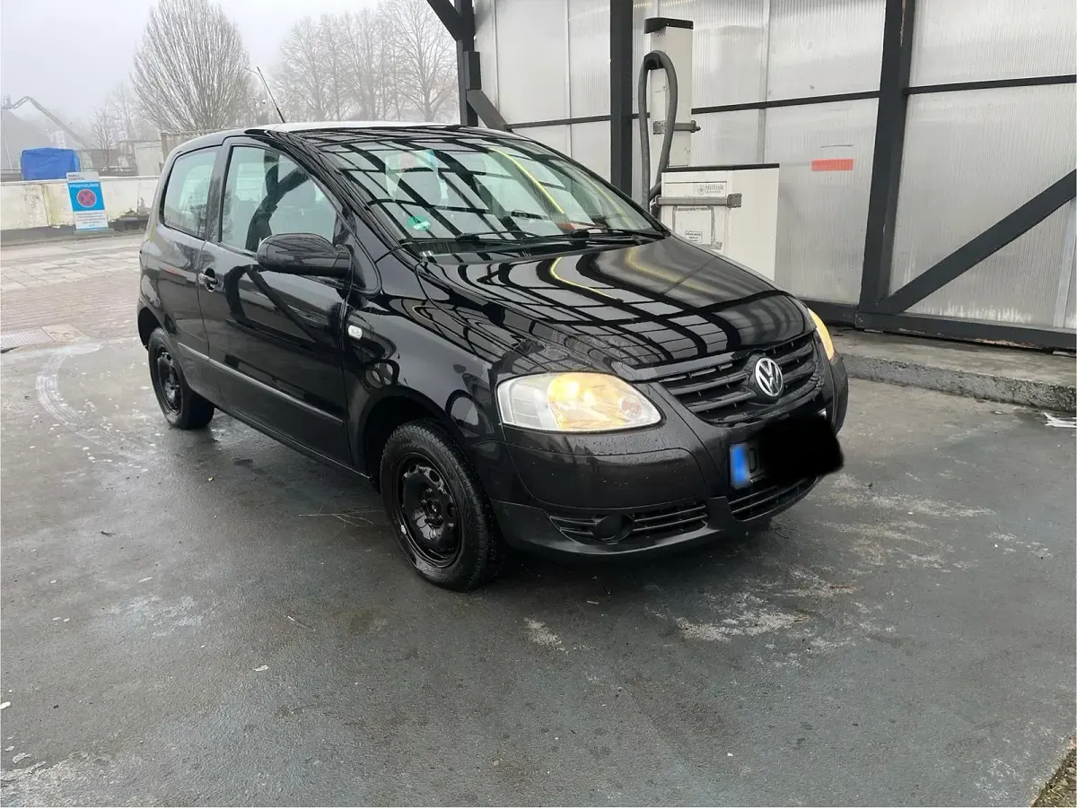 Used VW Fox 54 HP (39 kW) 2008 Black Hatchback
