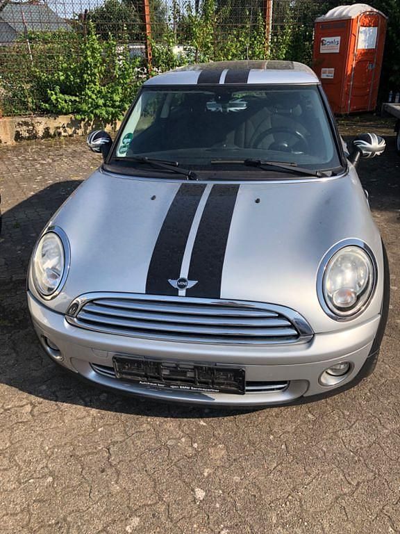 Silber Gebraucht 2009 Mini ONE Kleinwagen | 2.800 € (Guter Preis) - Bild 1/4
